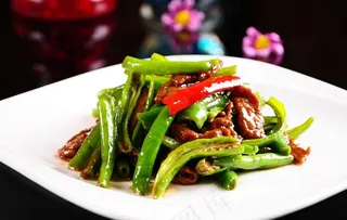 小尖椒炒牛肉图片