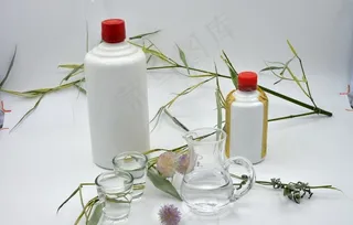 白酒图片