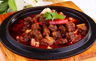 干花菜烧牛腩图片