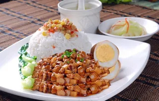 台式卤肉饭图片