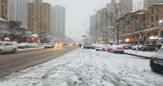 城市雪景图片