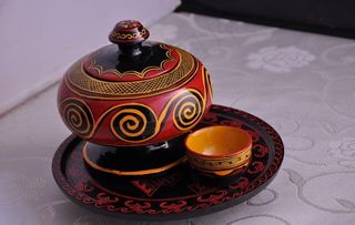 彝族漆器图片