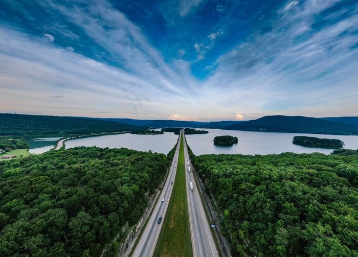 海面道路公路自然生态背景素材图片