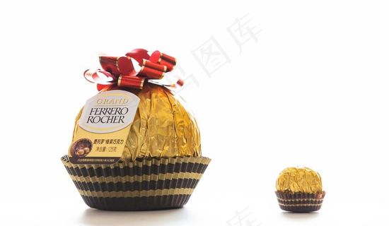 大颗费列罗和小颗费列罗图片