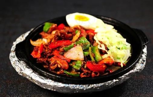 煲仔饭图片 煲仔饭图片