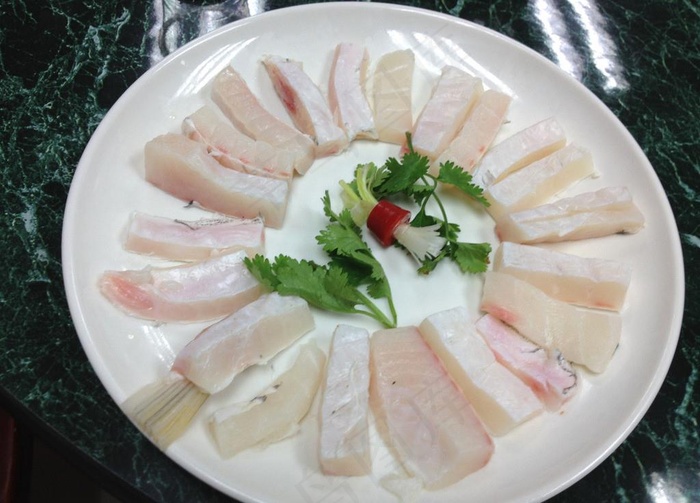 脆肉鲩鱼腩图片