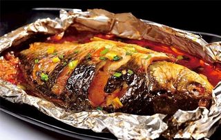 烧烤 锡纸鲫鱼 串串图片