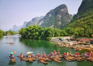 遇龙河竹筏漂流图片