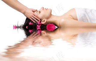 SPA美女图片