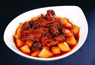土豆烧仔鸡图片