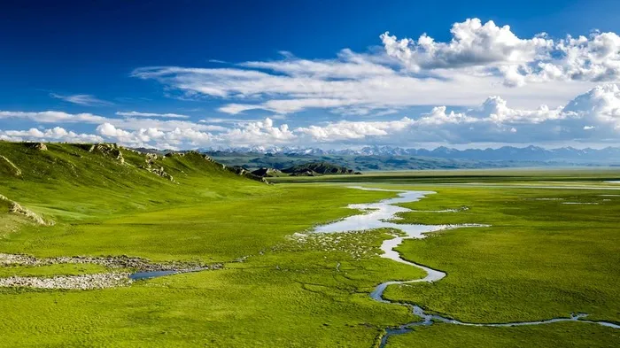 巴音布鲁克美景图片