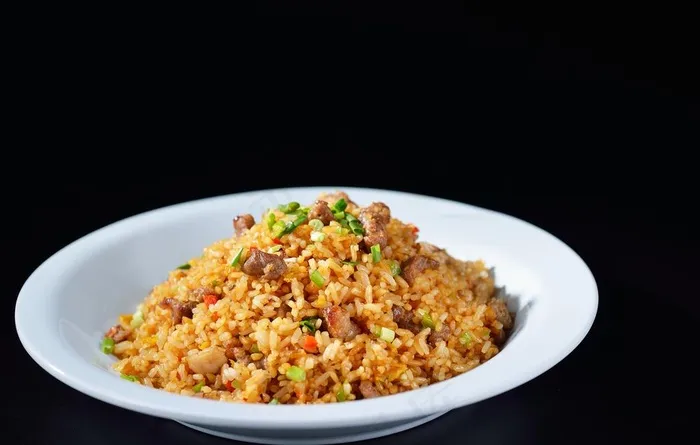牛肉炒饭图片