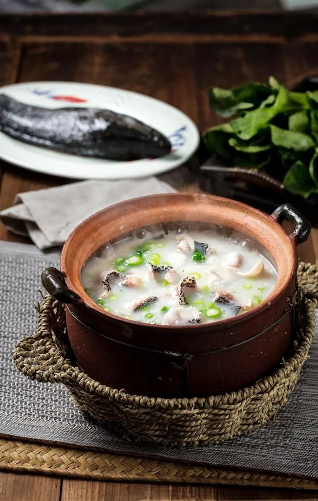 青菜鱼片粥图片