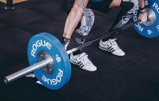 健身健美硬拉图片