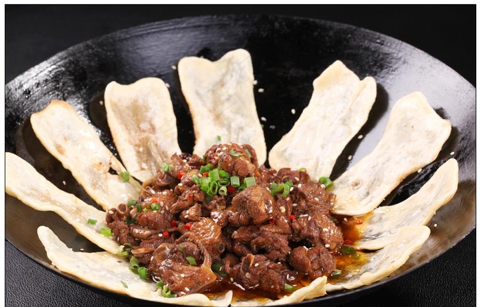 地锅鸡图片