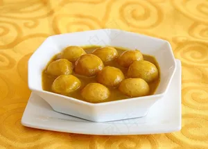 香港咖喱鱼蛋图片