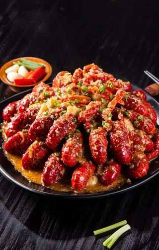 蒜蓉小龙虾图片