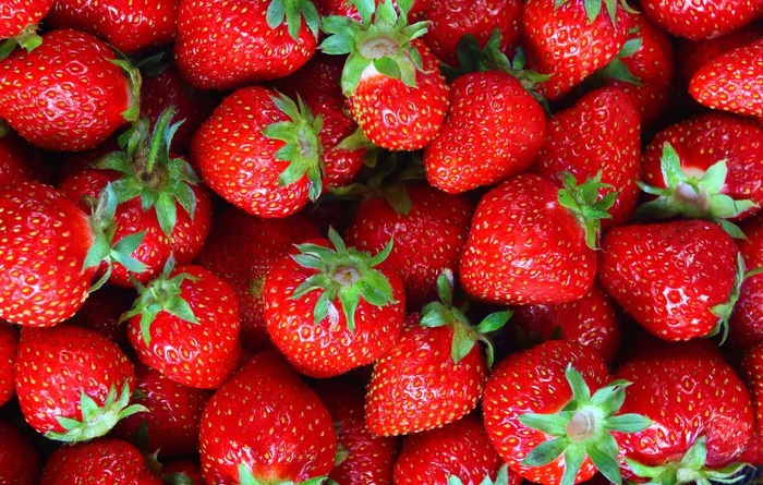 草莓水果图片