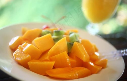 芒果芒果粒青芒图片