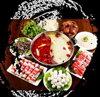 红油火锅大餐图片