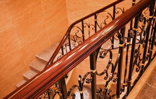 豪宅楼梯扶手图片