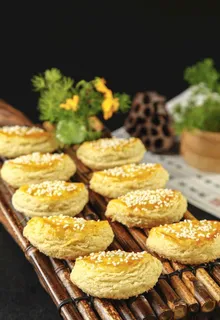 广式榴莲酥图片 广式榴莲酥图片