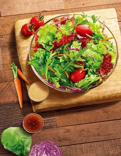 蔬菜沙拉  紫甘蓝 西红柿图片