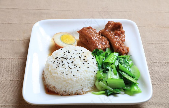 排骨盖饭图片