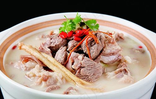 滋补炖羊肉图片