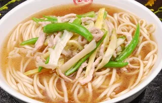 笋干尖椒肉丝面图片