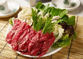 美味的火锅调料图片