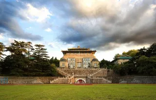 武汉大学校园图片