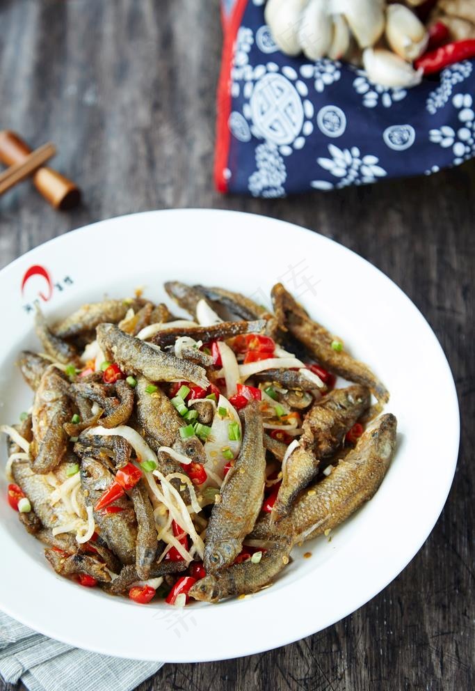 酸辣小河鱼图片