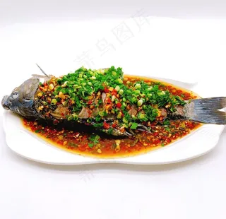 红烧鲫鱼图片