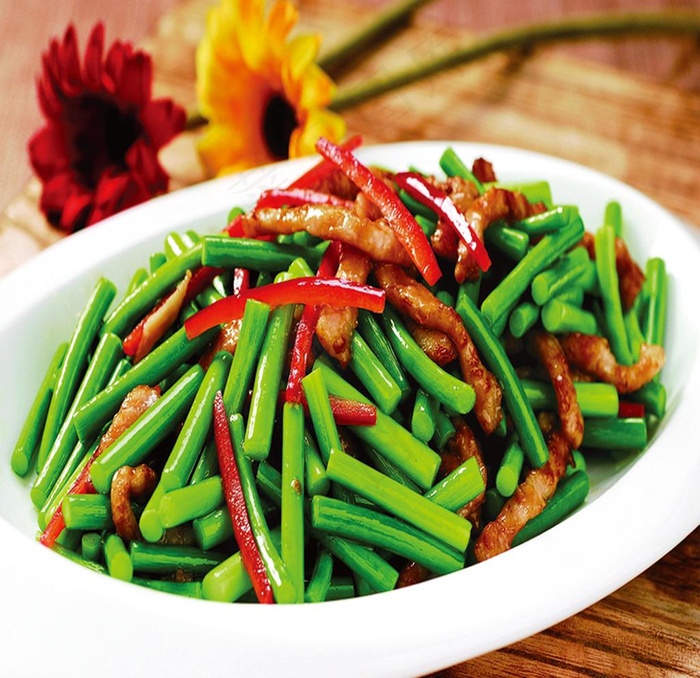蒜苔炒肉图片