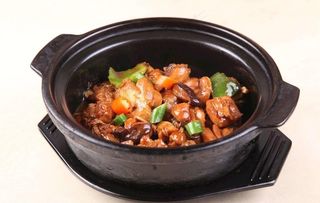 黄焖鸡米饭图片