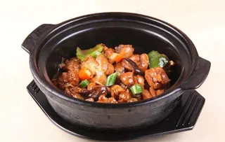 黄焖鸡米饭图片