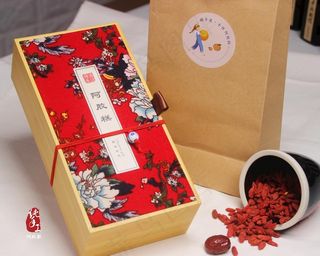 阿胶糕复古礼盒装图片