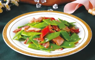 荷兰豆炒腊味图片