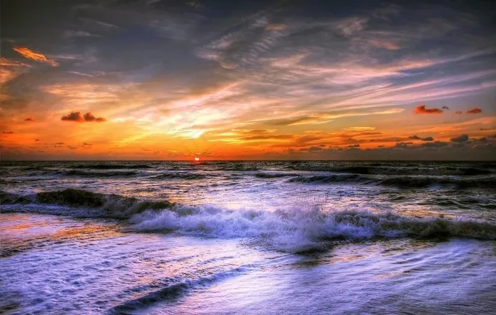 海滩落日风光图片