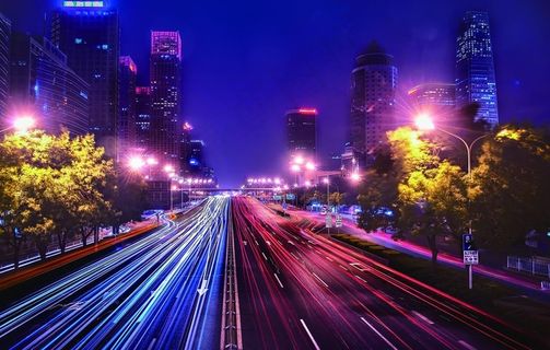 立交桥 俯拍 城市 夜景 灯火图片