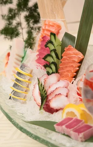 刺身拼盘图片