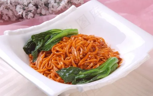 鲍汁烩伊面图片 鲍汁烩伊面图片
