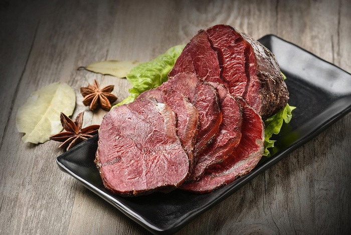 五香卤牛肉图片
