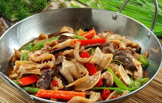 牛杂红煨牛杂图片