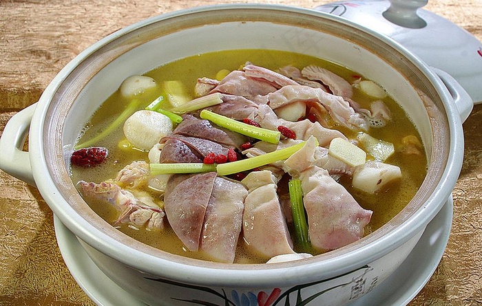 火锅锅底猪肚鸡图片