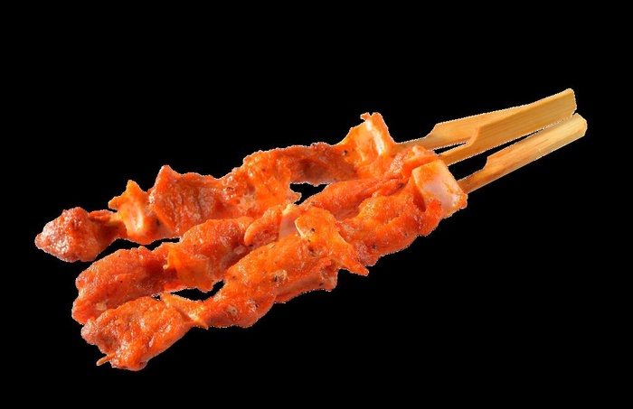 骨肉相连烤鸡脆骨图片