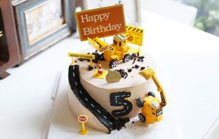 挖土机蛋糕图片