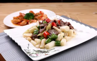 藕尖炒牛肉图片