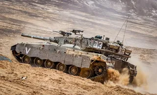 梅卡瓦主战坦克图片